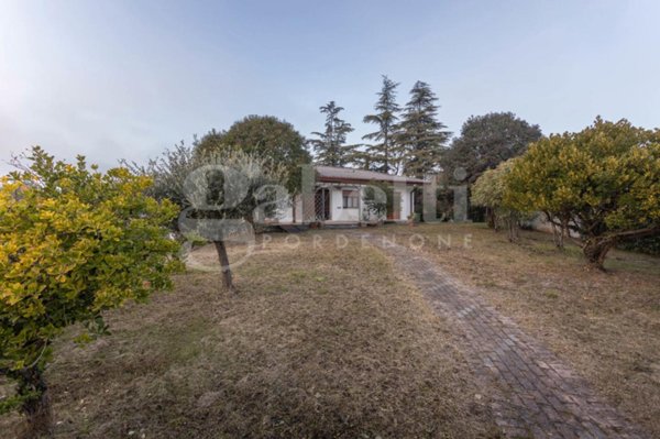 casa indipendente in vendita a Roveredo in Piano