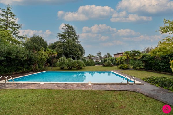 casa indipendente in vendita a Roveredo in Piano