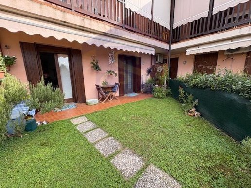 appartamento in vendita a Roveredo in Piano