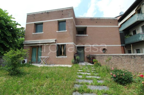 appartamento in vendita a Roveredo in Piano