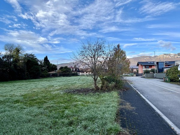 bifamiliare in vendita a Roveredo in Piano