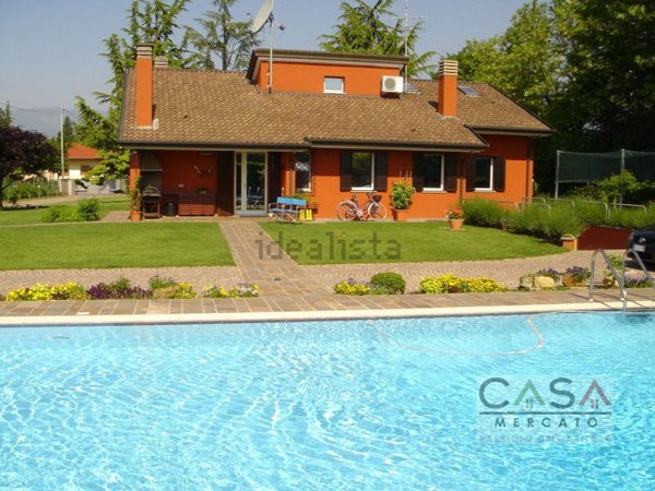 casa indipendente in vendita a Roveredo in Piano