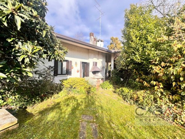 casa indipendente in vendita a Roveredo in Piano