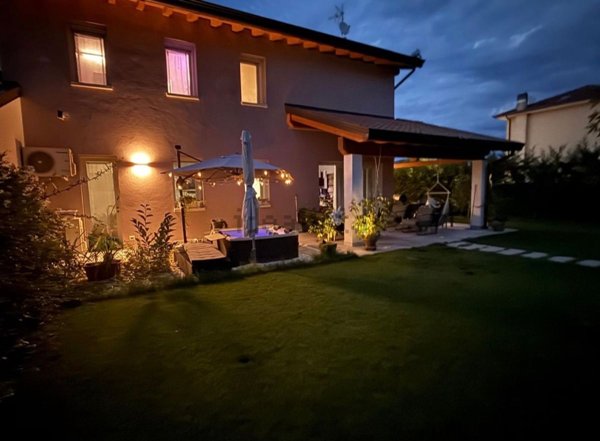 casa indipendente in vendita a Roveredo in Piano