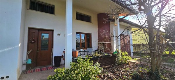 casa indipendente in vendita a Roveredo in Piano