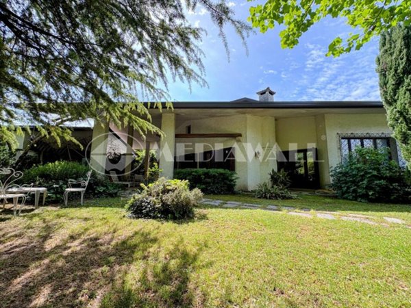 casa indipendente in vendita a Roveredo in Piano