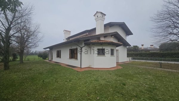 casa indipendente in vendita a Roveredo in Piano