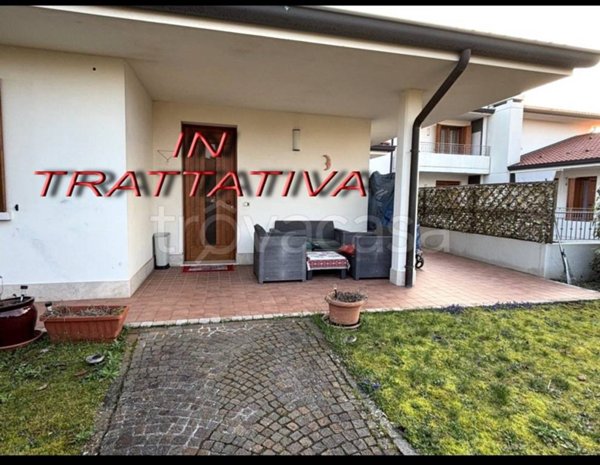 casa indipendente in vendita a Roveredo in Piano