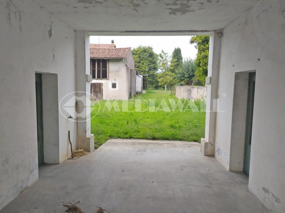 casa indipendente in vendita a Roveredo in Piano