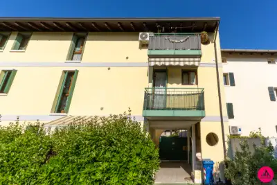 appartamento in vendita a Roveredo in Piano