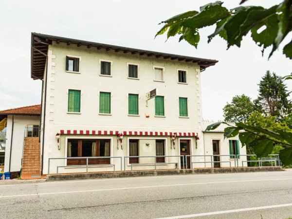 negozio in vendita a Sacile