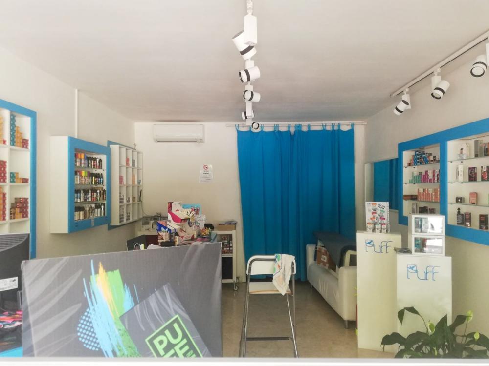 locale commerciale in vendita a Sacile