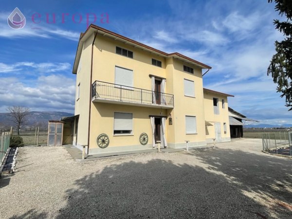 casa indipendente in vendita a Sacile