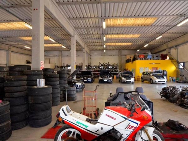 locale commerciale in vendita a Sacile