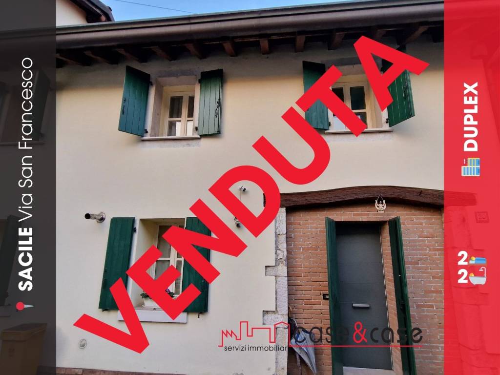 casa indipendente in vendita a Sacile in zona Topaligo