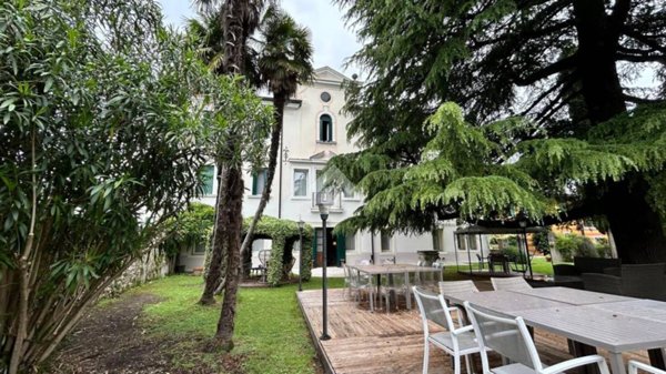 casa indipendente in vendita a Sacile