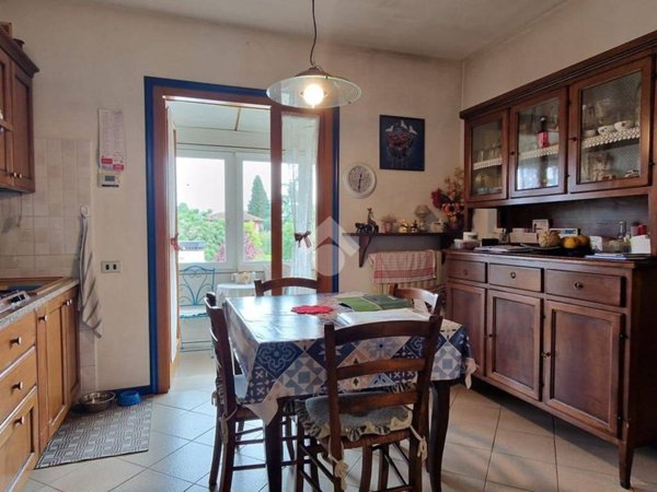 appartamento in vendita a Sacile in zona Topaligo