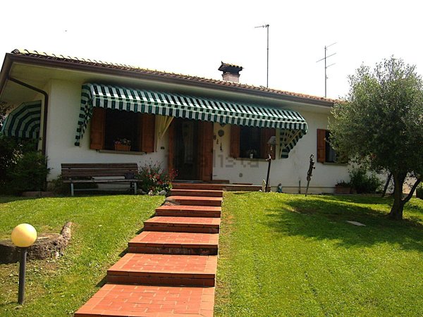 casa indipendente in vendita a Sacile