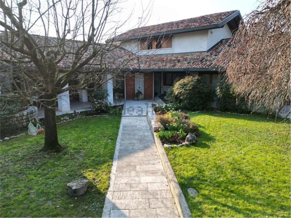 casa indipendente in vendita a Sacile in zona Sant'Odorico