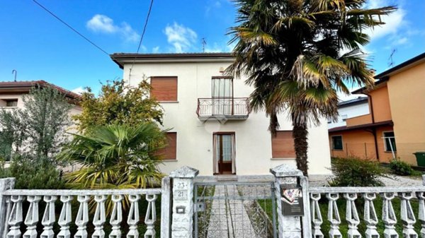 appartamento in vendita a Sacile in zona Sant'Odorico