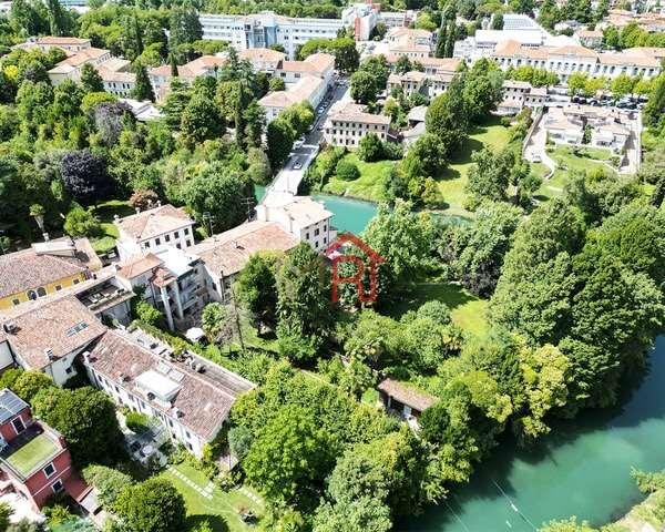 casa indipendente in vendita a Sacile