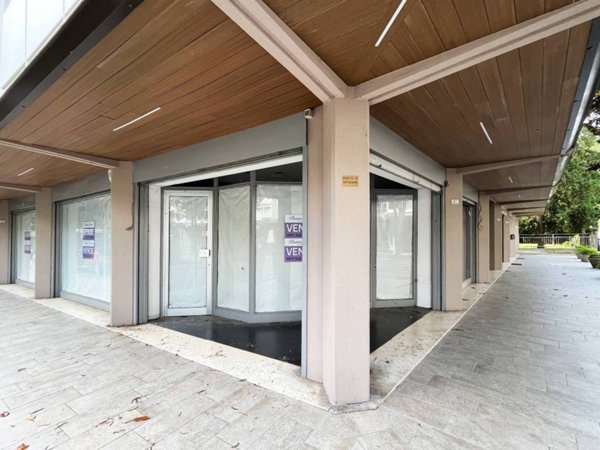 negozio in vendita a Sacile