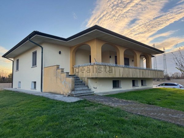 casa indipendente in vendita a Sacile in zona San Michele