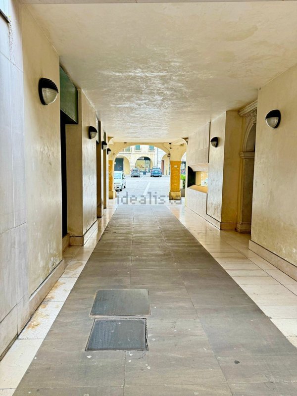 locale commerciale in vendita a Sacile