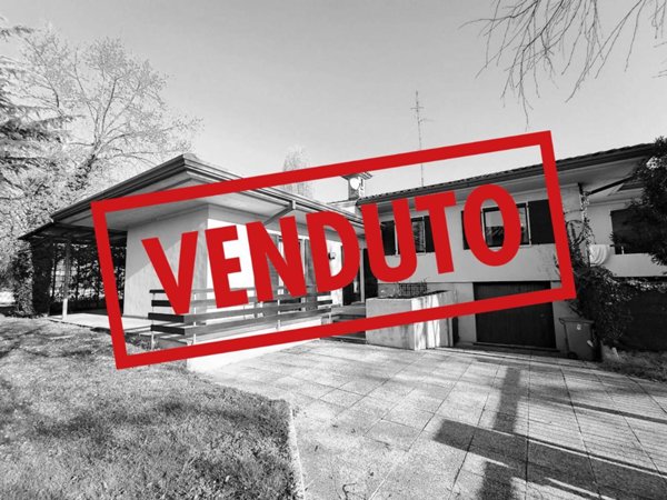 casa indipendente in vendita a Sacile
