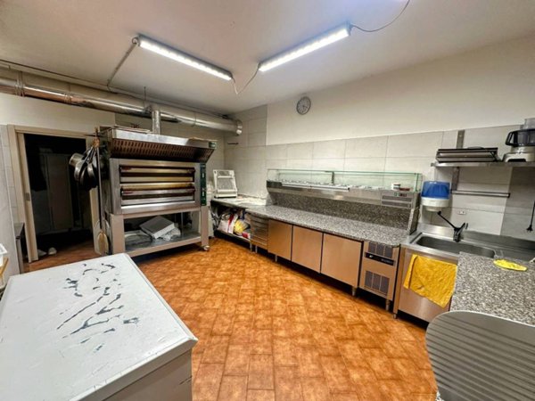 negozio in vendita a Sacile