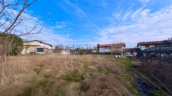 casa indipendente in vendita a Sacile