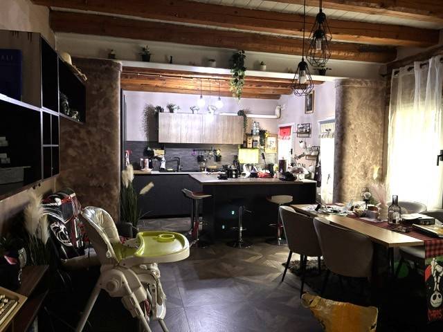 casa indipendente in vendita a Sacile in zona Topaligo