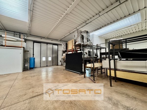 locale commerciale in vendita a Sacile in zona San Liberale