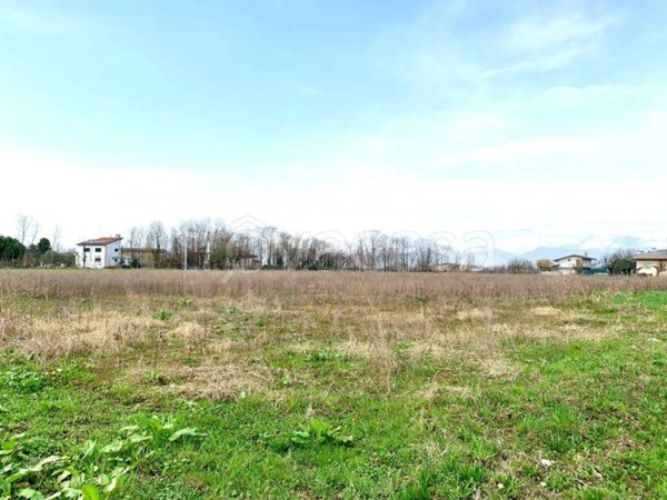 terreno agricolo in vendita a San Giorgio della Richinvelda