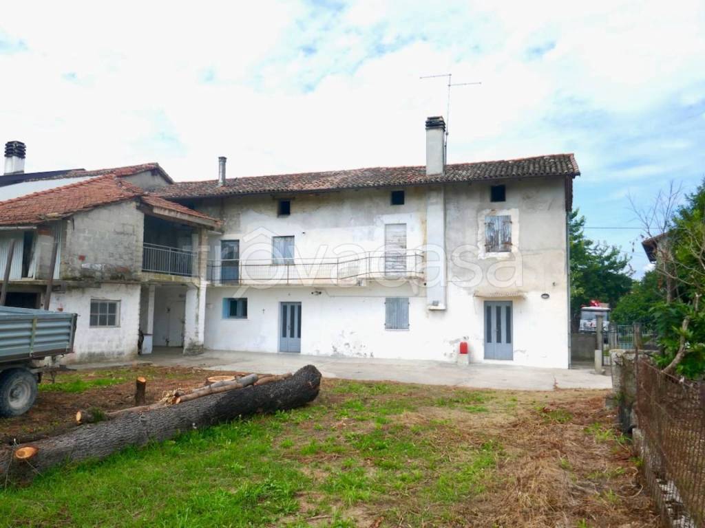 casa indipendente in vendita a San Giorgio della Richinvelda in zona Provesano