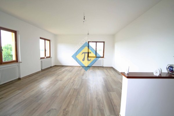 casa indipendente in vendita a San Giorgio della Richinvelda