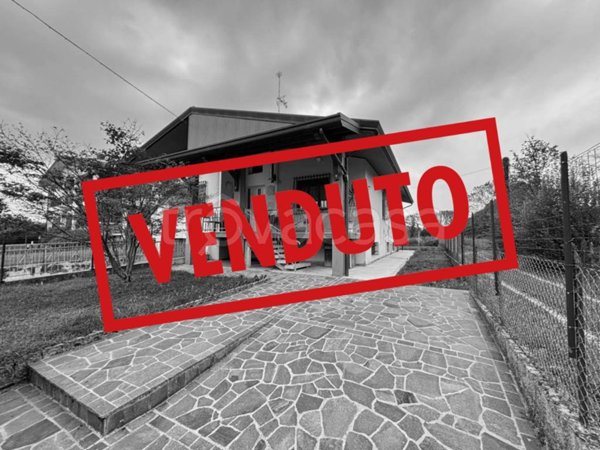 casa indipendente in vendita a San Giorgio della Richinvelda