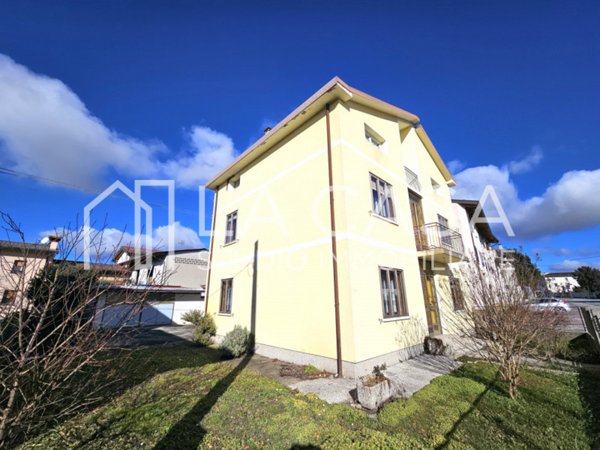 casa indipendente in vendita a San Giorgio della Richinvelda in zona Domanins