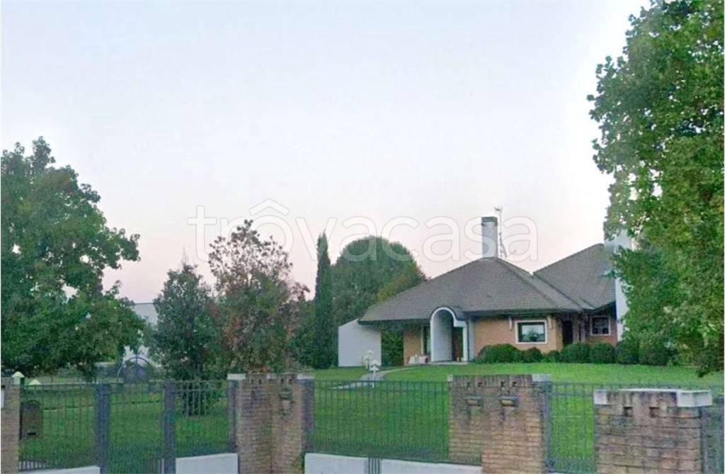 casa indipendente in vendita a San Giorgio della Richinvelda