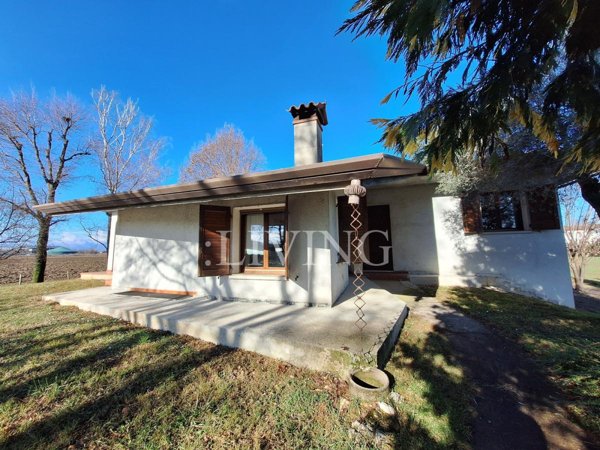 casa indipendente in vendita a San Giorgio della Richinvelda in zona Cosa