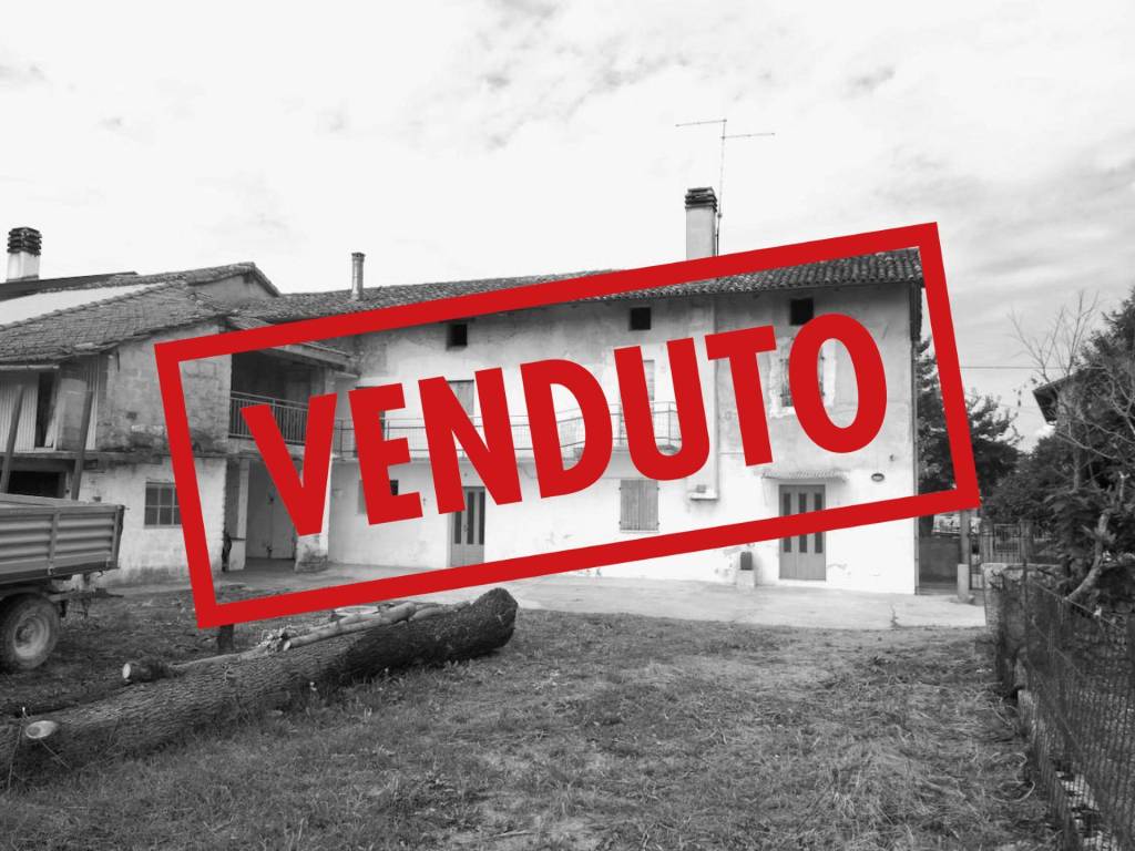 casa indipendente in vendita a San Giorgio della Richinvelda in zona Provesano