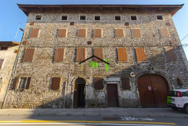 casa indipendente in vendita a San Giorgio della Richinvelda
