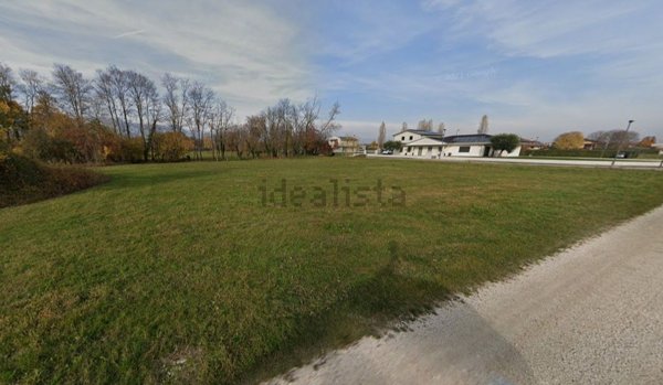 terreno edificabile in vendita a San Quirino