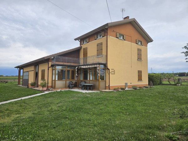 casa indipendente in vendita a San Quirino