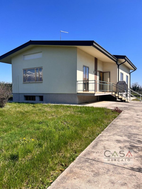casa indipendente in vendita a San Quirino