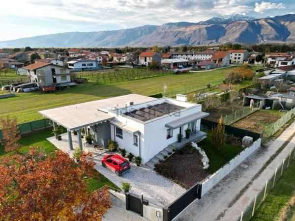 casa indipendente in vendita a San Quirino