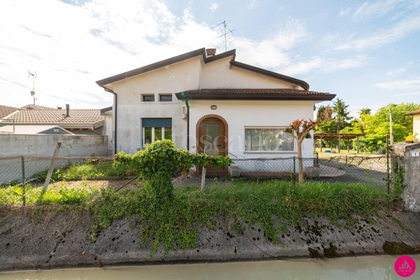 casa indipendente in vendita a San Quirino