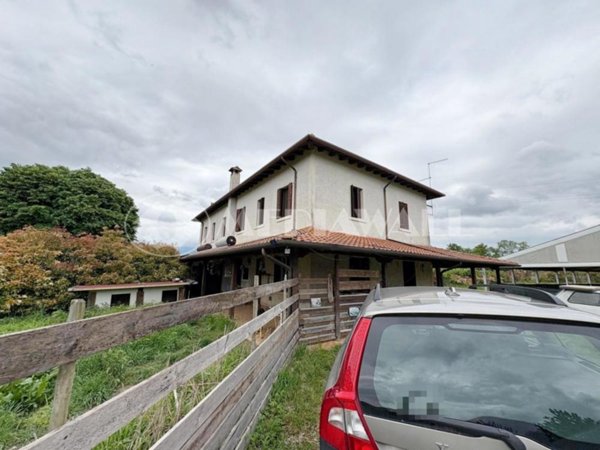 casa indipendente in vendita a San Quirino