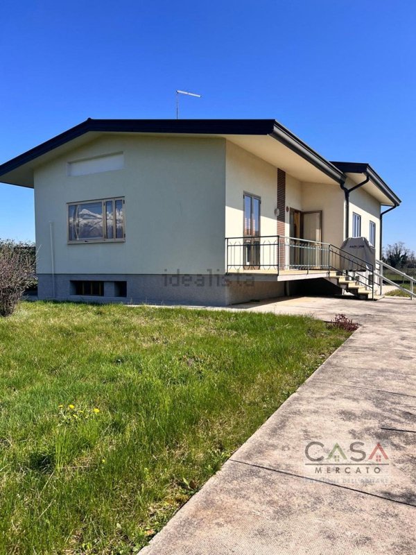 casa indipendente in vendita a San Quirino