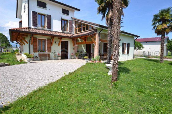 casa indipendente in vendita a San Quirino